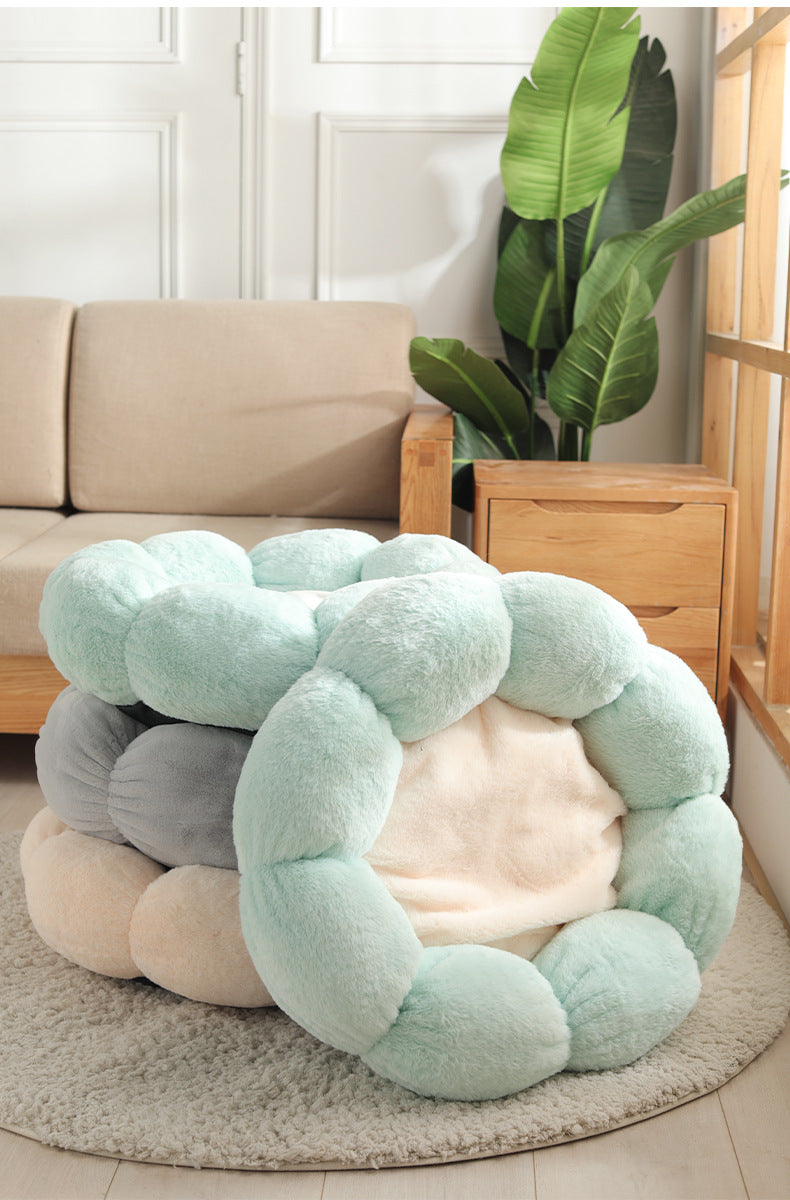 Flower-Shaped Pet Bed Mat