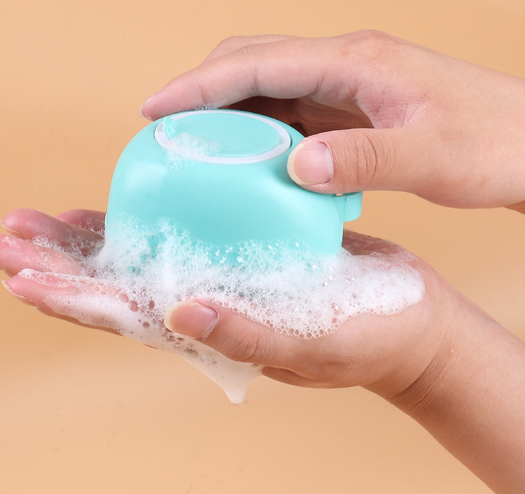 Silicone Bath Brush with shampoo lather