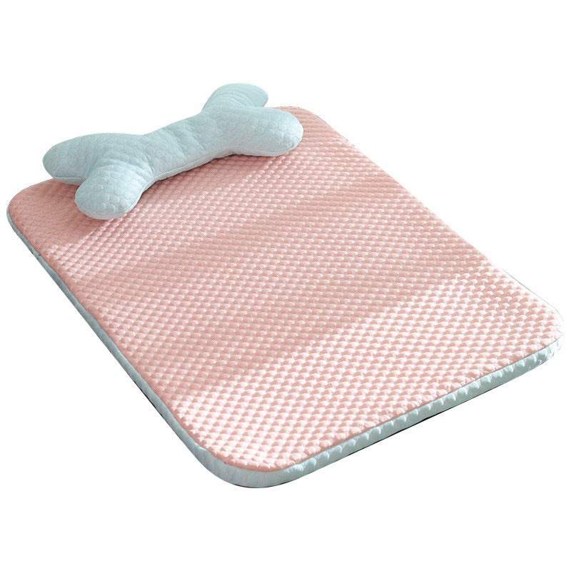 Big-Eyed Animal Cool-Feel Pet Mat